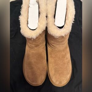 Tan winter boots from Ugg